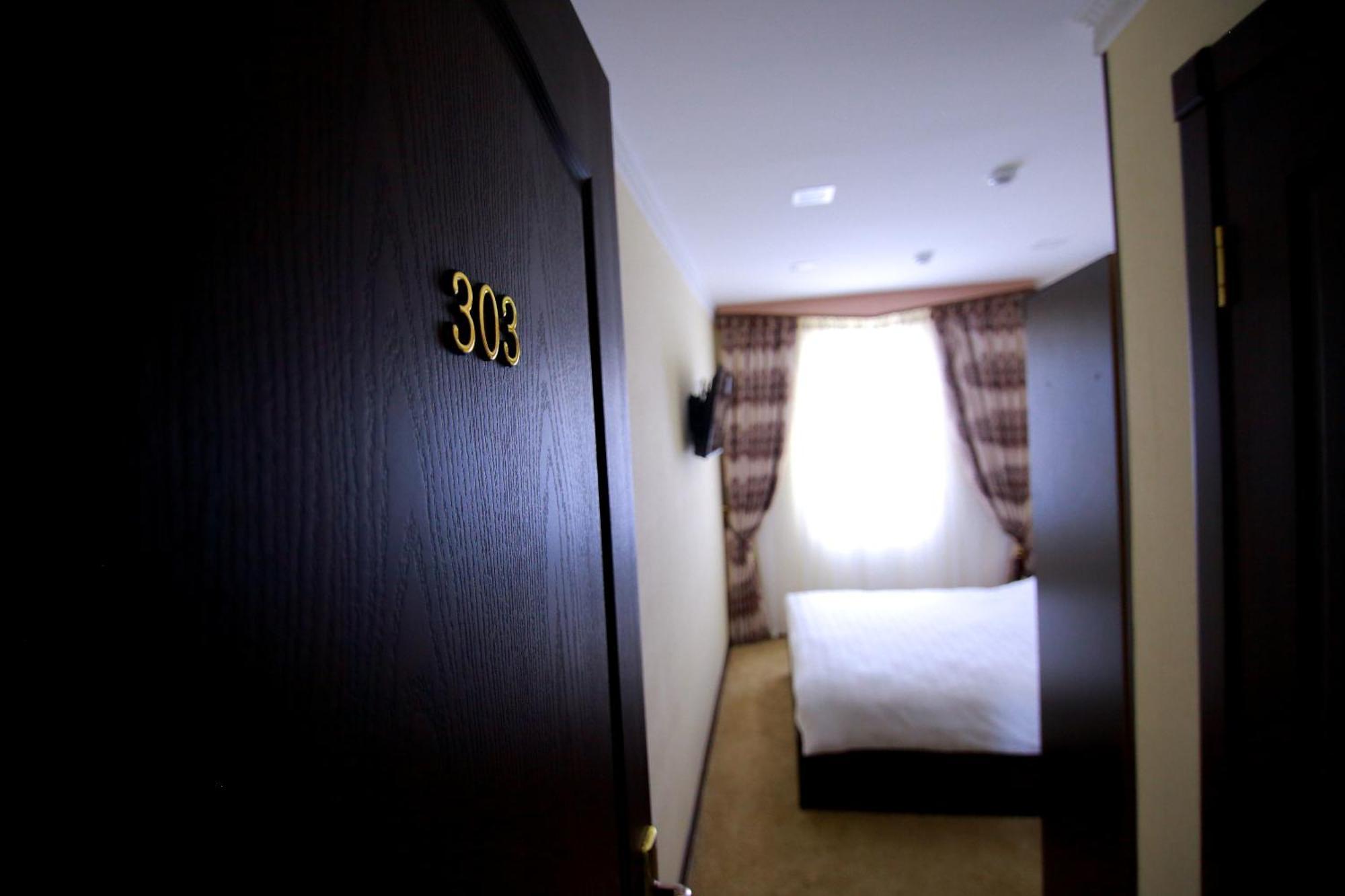 Hotel Art Palace Ташкент Екстериор снимка